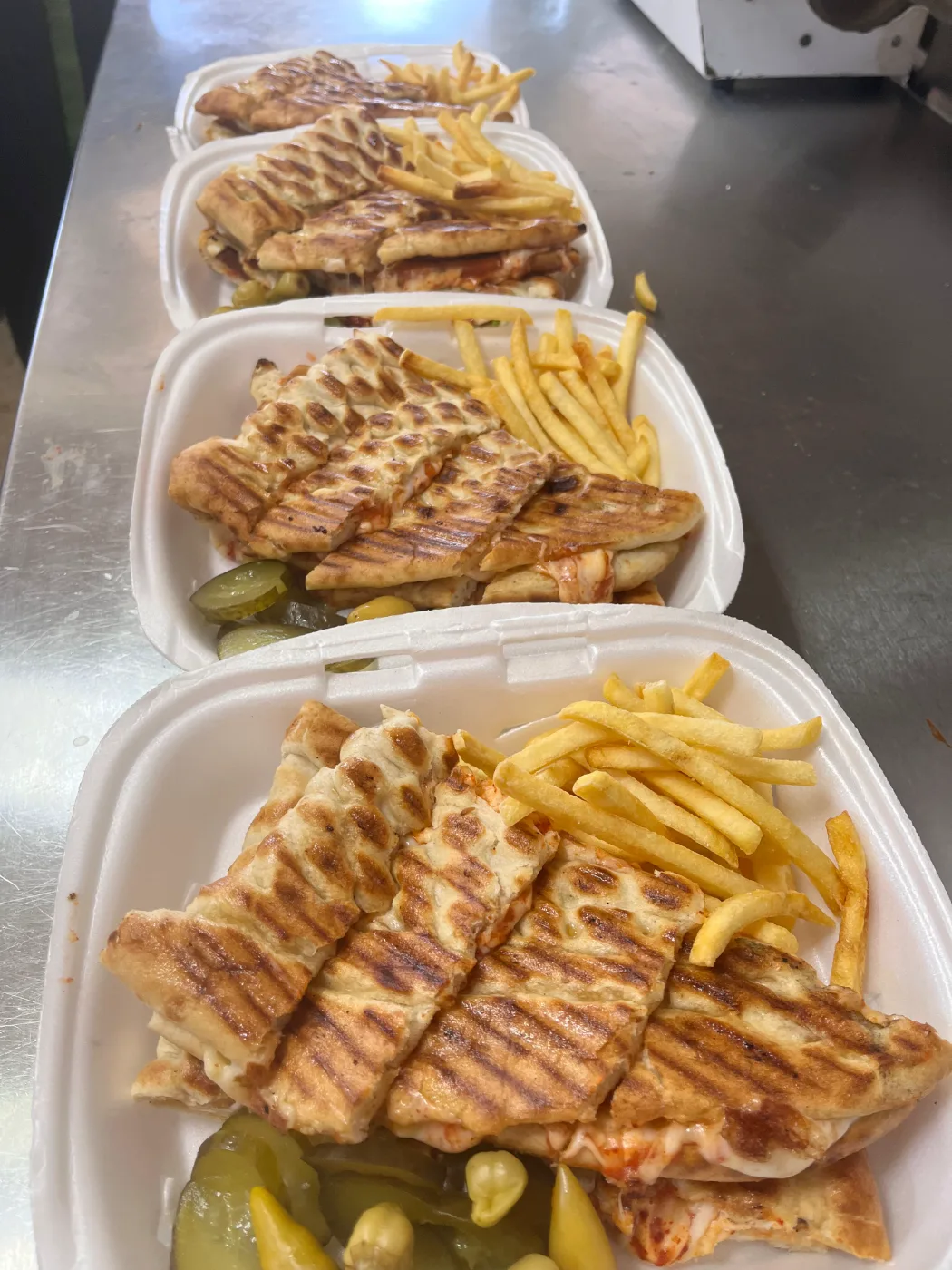 Pideli Sade Yumurtalı Tost