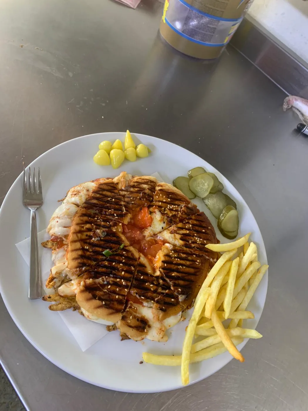 Sebzeli Simitli Tost