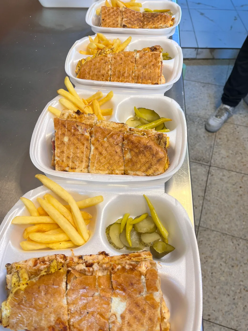 Atom Karışık Tost