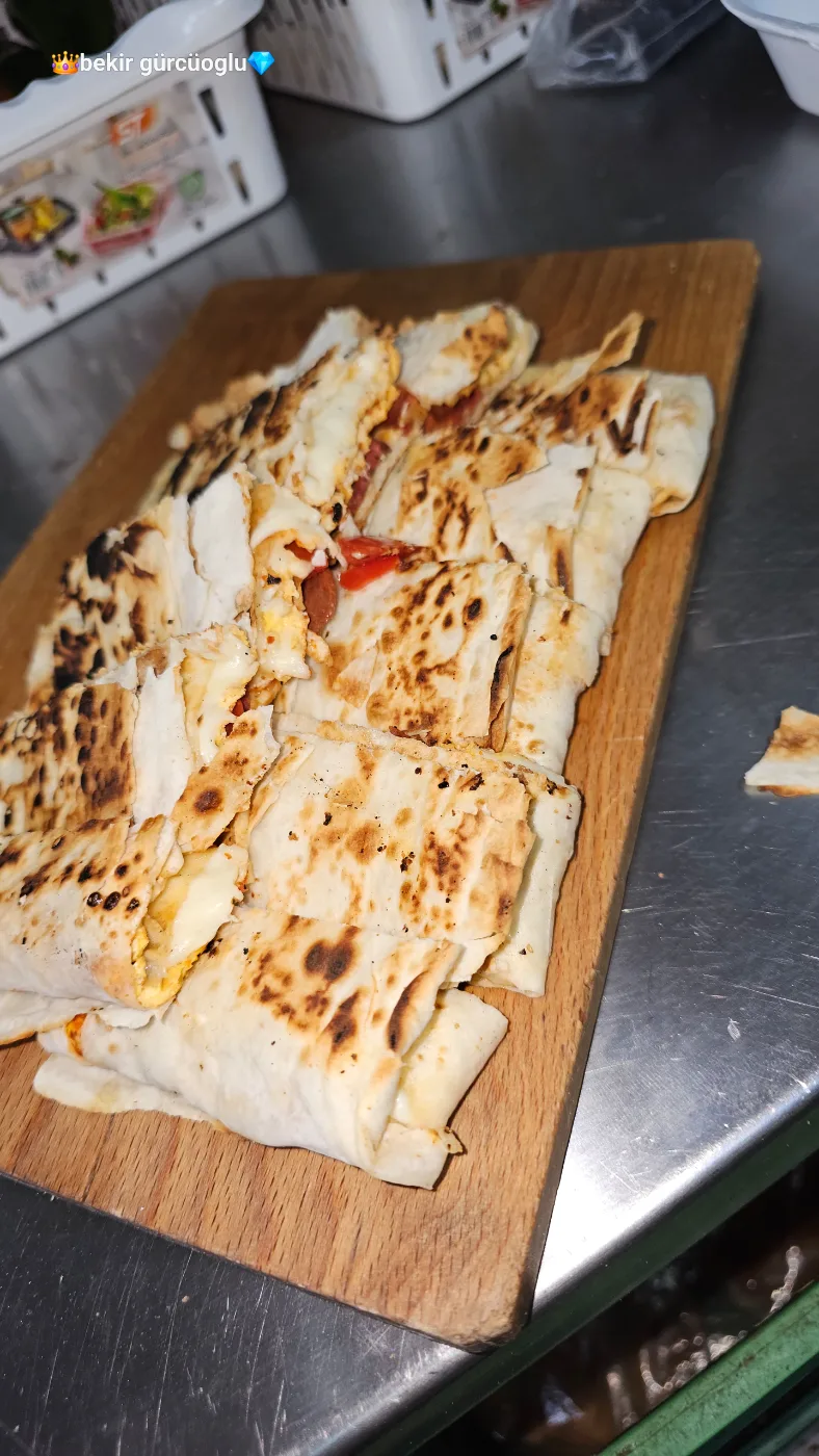 Sebzeli Karışık Gözleme